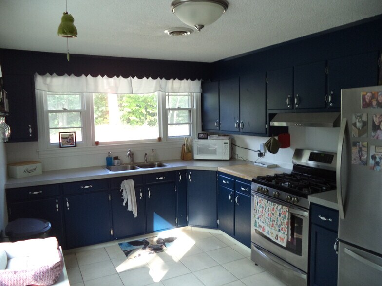 More Photos Of 1391 Hooksett Rd, Hooksett Restaurant For Sale