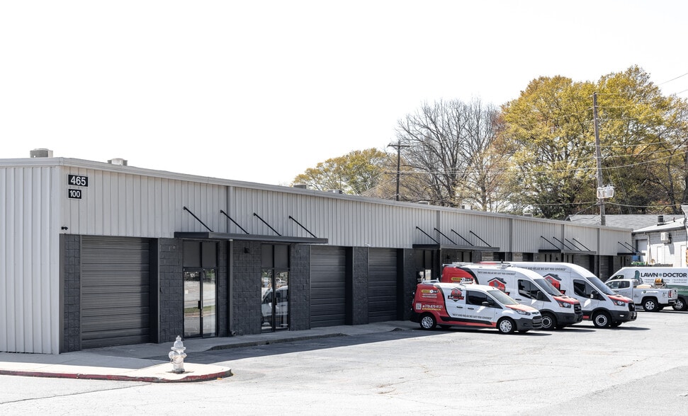 Primary Photo Of 465 Maltbie St, Lawrenceville Light Distribution For Lease
