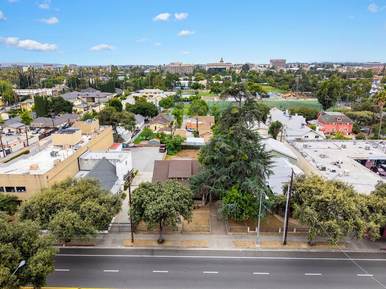 More Photos Of 366 E Orange Grove Blvd, Pasadena Land For Sale