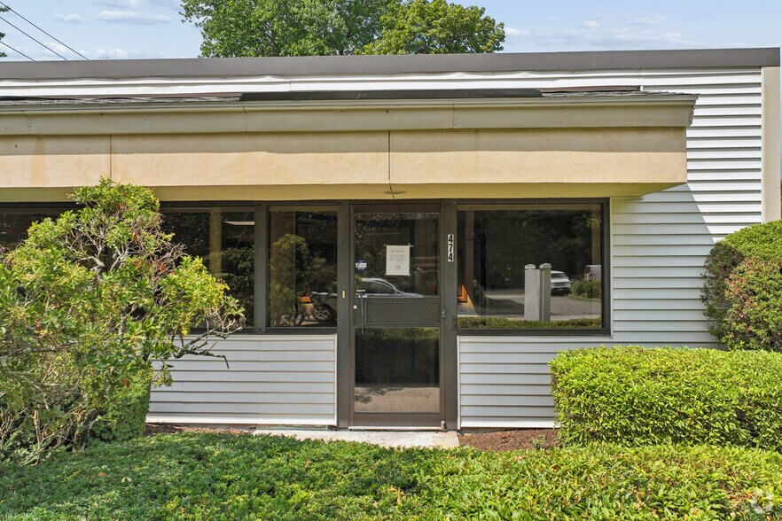 More Photos Of 474 Lexington Ave, Mount Kisco Storefront Retail Office For Lease