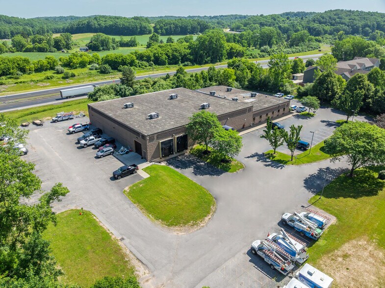 More Photos Of 580 Fishers Station Dr, Victor Warehouse For Lease