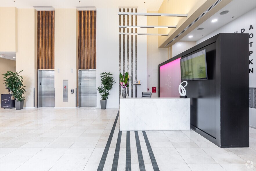 More Photos Of 2301 Columbia Pike, Arlington Apartments For Lease