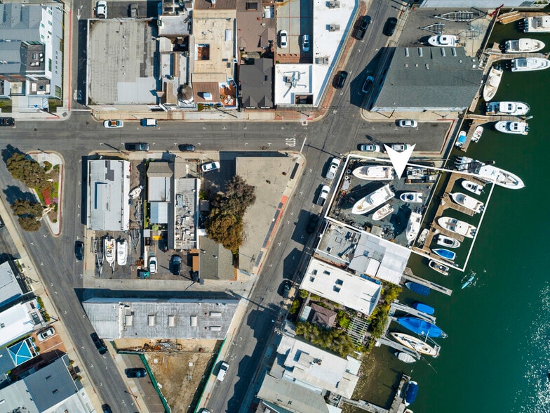 More Photos Of 2820 Lafayette Rd, Newport Beach Marina For Lease