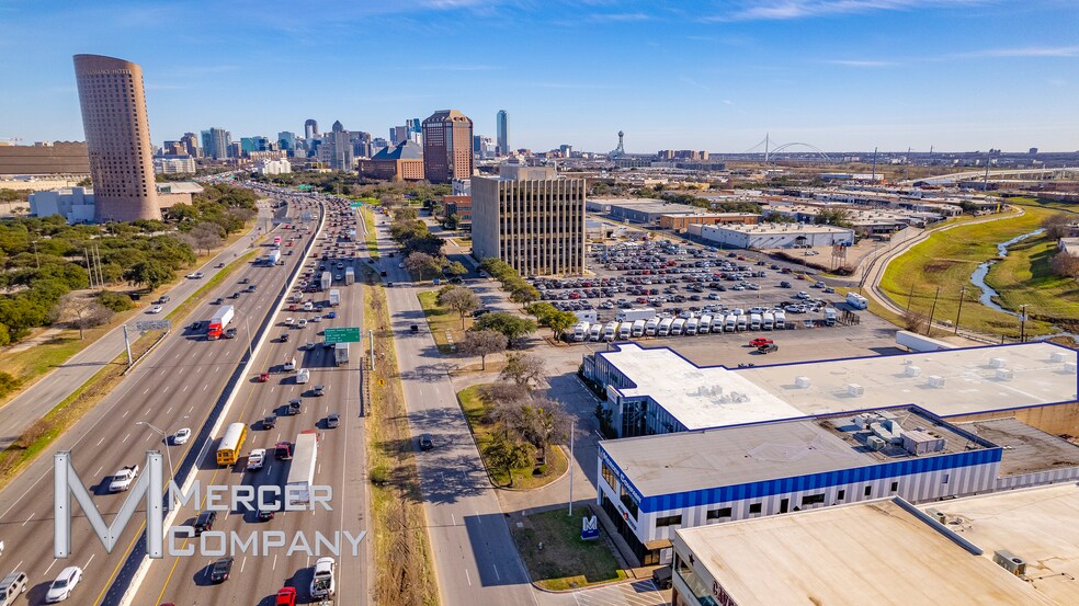 More Photos Of 2451 N Stemmons Fwy, Dallas Distribution For Sale