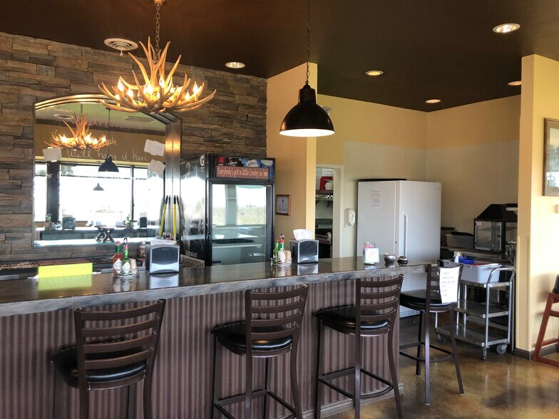 More Photos Of 1755 N SR 318, Lund Truck Stop For Sale