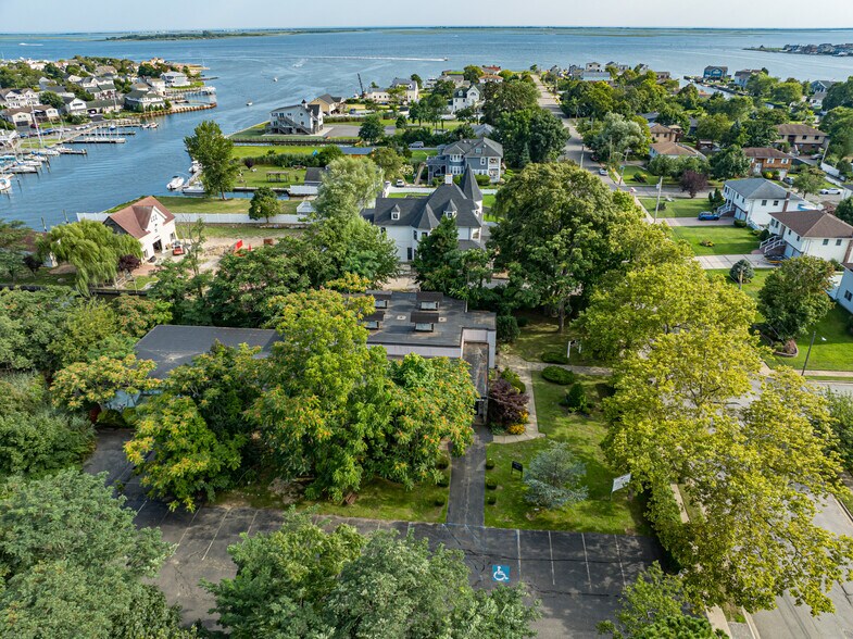 More Photos Of 270 Clocks Blvd, Massapequa Religious Facility For Sale