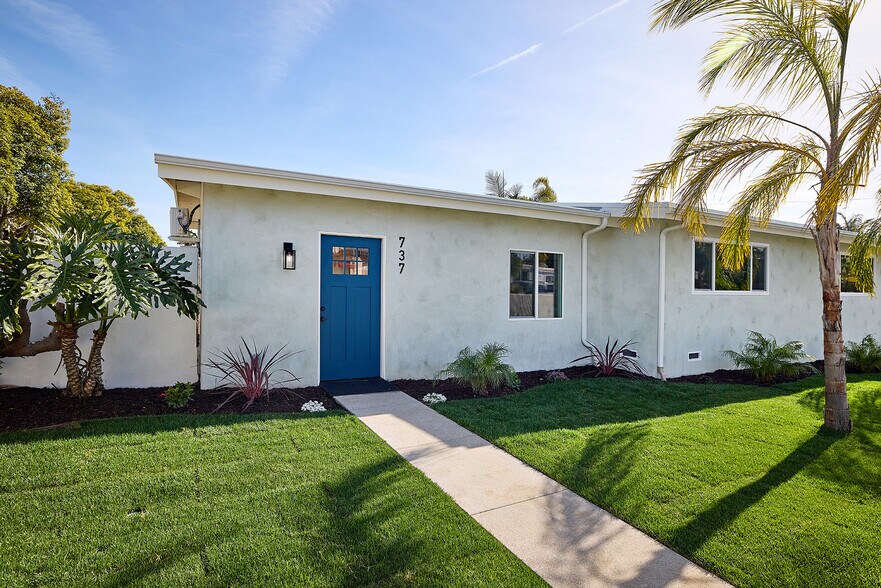 More Photos Of 735 Pine Ave, Carlsbad Multifamily For Sale