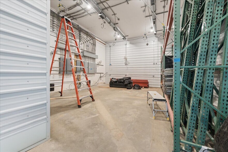 More Photos Of 2145 Richardson Hwy, North Pole Industrial For Sale