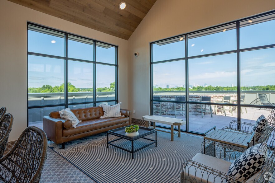 More Photos Of 4910 E 7th St, Austin Coworking Space