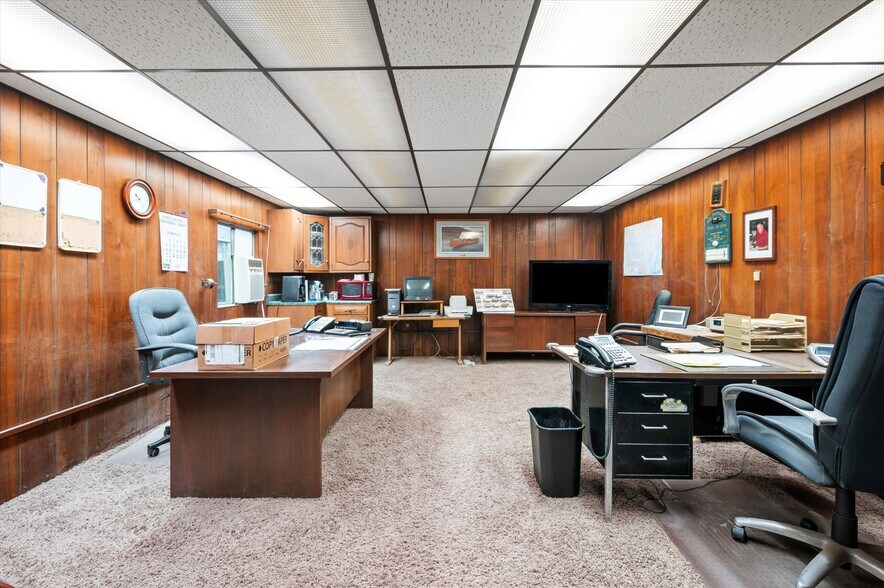 More Photos Of 204 Grand Ave, Clarion Warehouse For Sale