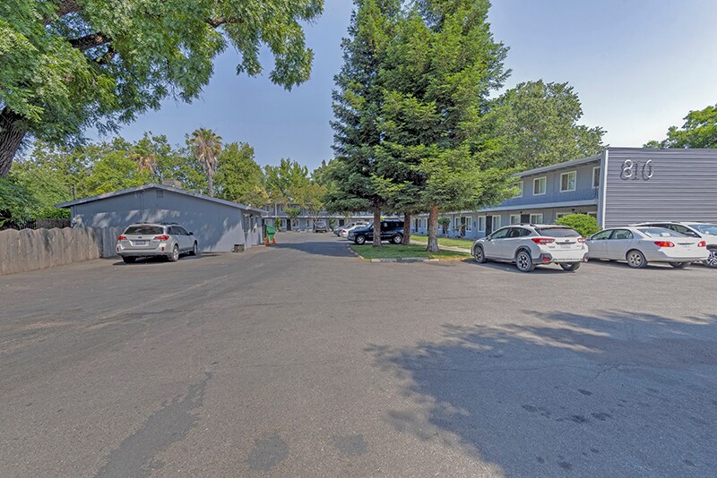 More Photos Of 810 W 1st Ave, Chico Multifamily For Sale