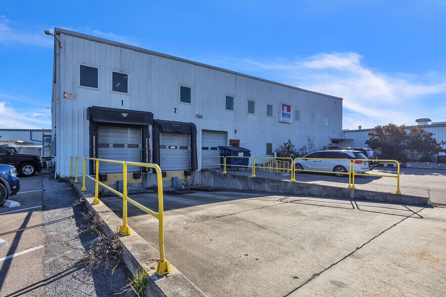 More Photos Of 4242 Baldwin Blvd, Corpus Christi Manufacturing For Sale