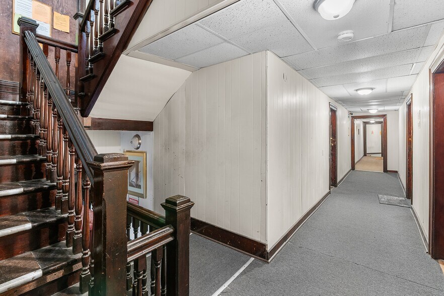 More Photos Of 338-340 Main St, Southbridge Apartments For Sale