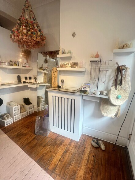 More Photos Of 669 President St, Brooklyn Apartments For Lease