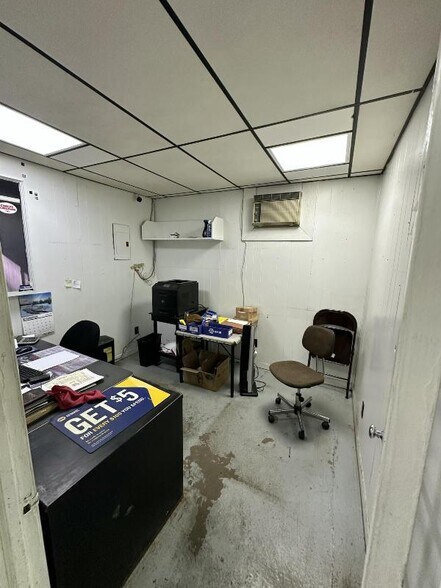 More Photos Of 101 Spring Arbor Rd, Concord Auto Repair For Sale