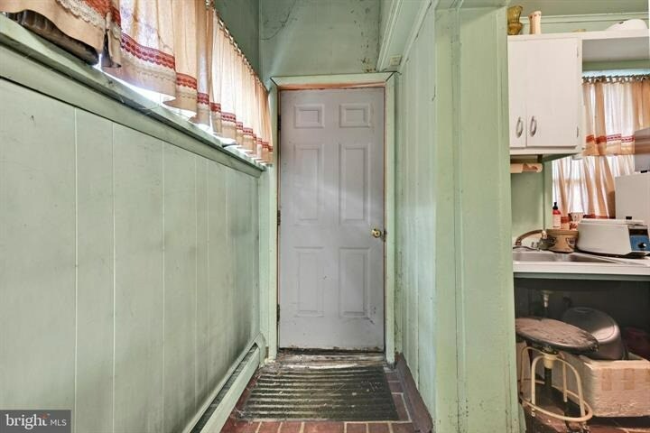 More Photos Of 407 W Market St, Pottsville Office For Sale
