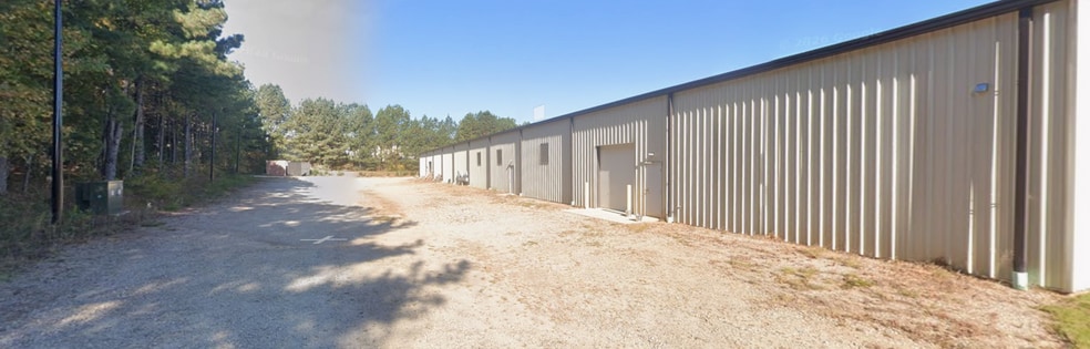 More Photos Of 140 Weathers st, Youngsville Flex For Lease