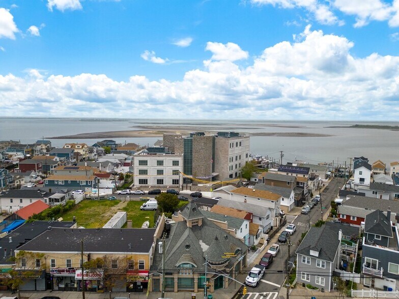 More Photos Of 901 Cross Bay Blvd, Broad Channel Freestanding For Sale