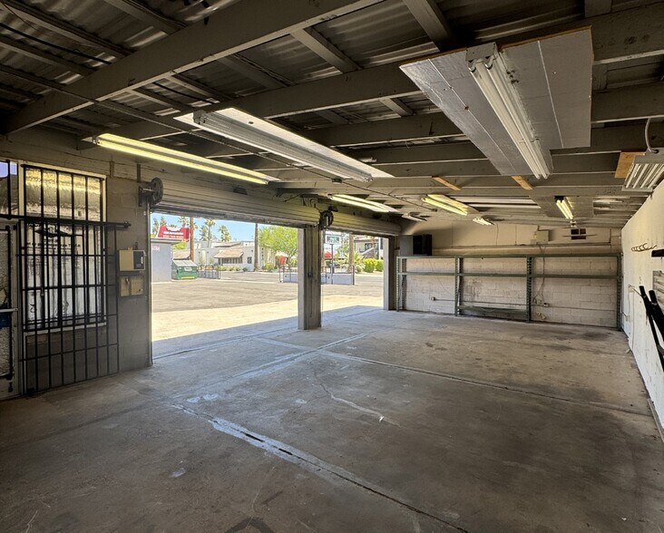 More Photos Of 4630 N 12th St, Phoenix Light Distribution For Lease