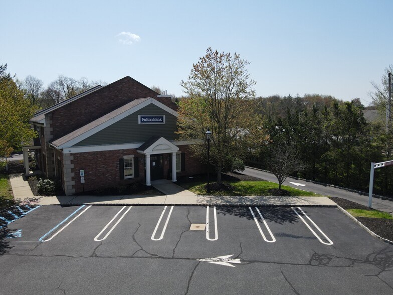 More Photos Of 510 Main St, Chester General Retail For Sale