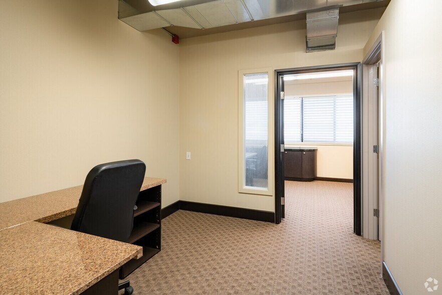 More Photos Of 4130 1st Ave S, Seattle Freestanding For Lease