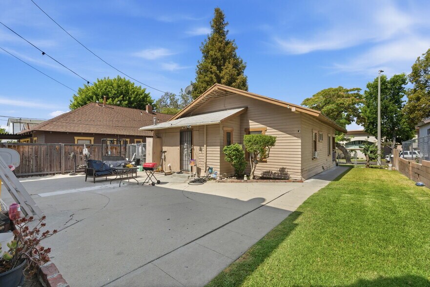More Photos Of 6520 Pickering Ave, Whittier Apartments For Sale