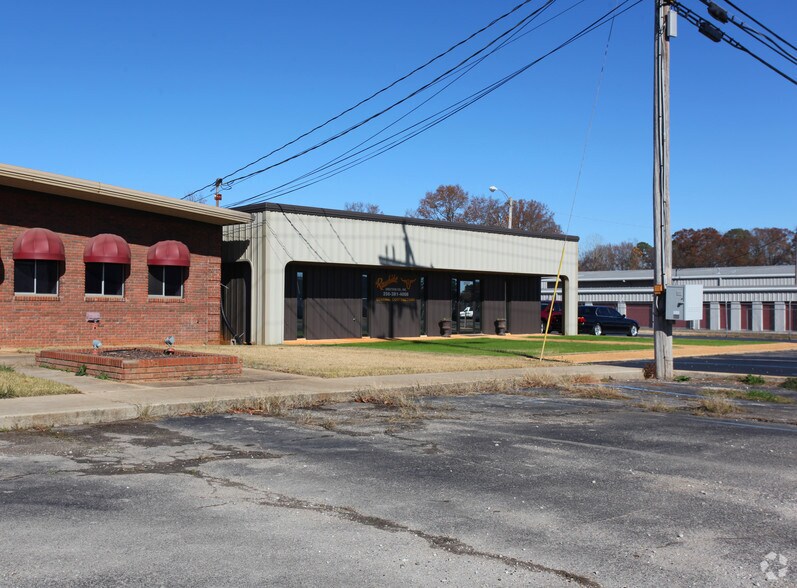 More Photos Of 2821 Avalon Ave, Muscle Shoals Warehouse For Lease