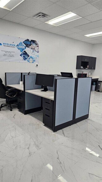 More Photos Of 11619 Independence Parkway, Frisco Medical For Lease