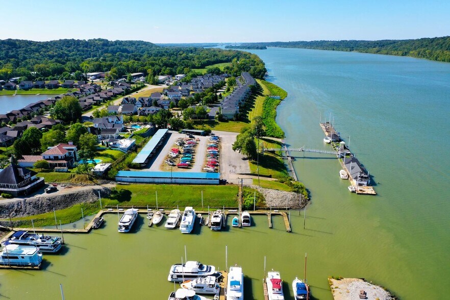 More Photos Of 1900 Victory Ln, Prospect Marina For Sale