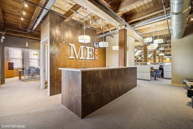 More Photos Of 1348 W Concord Pl, Chicago Office For Lease