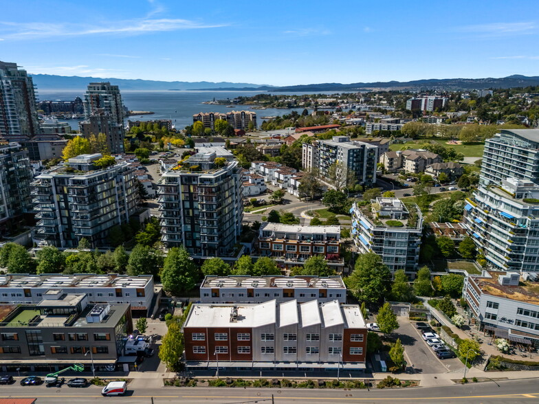 More Photos Of 388 Harbour Rd, Victoria Storefront Retail Office For Sale