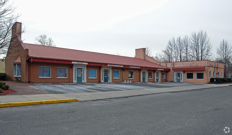 More Photos Of 320 Haddon Ave, Haddonfield Unknown For Lease