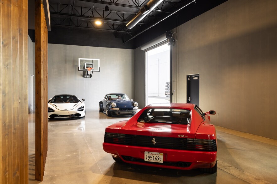 More Photos Of 9550 Research Dr, Irvine Research And Development For Sale