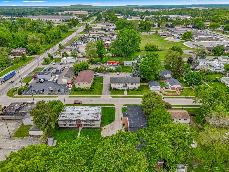 More Photos Of 5701-5707 Woodward St, Wayne Apartments For Sale