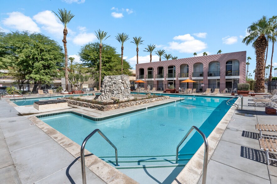 More Photos Of 74380 El Camino, Palm Desert Apartments For Sale