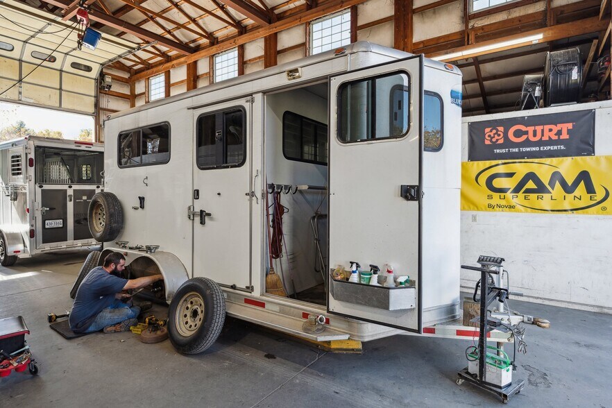 More Photos Of 9932 Seminole Trl, Ruckersville Auto Dealership For Sale