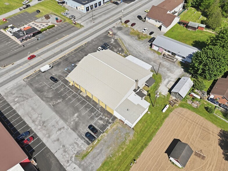 More Photos Of 2889 PA-611, Tannersville General Retail For Sale