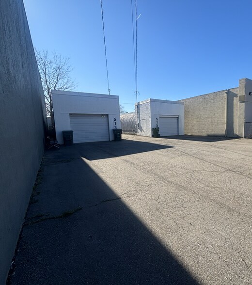 Primary Photo Of 513-515 25th St, Norfolk Warehouse For Lease