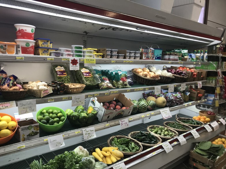 More Photos Of 10 S Main St, Fillmore Restaurant For Sale