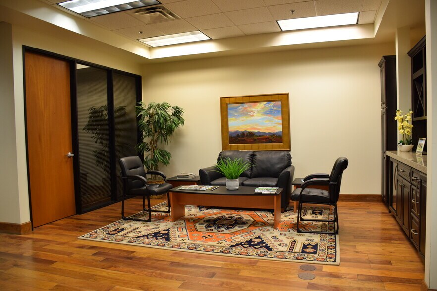 More Photos Of 8980 E Raintree Dr, Scottsdale Office For Lease