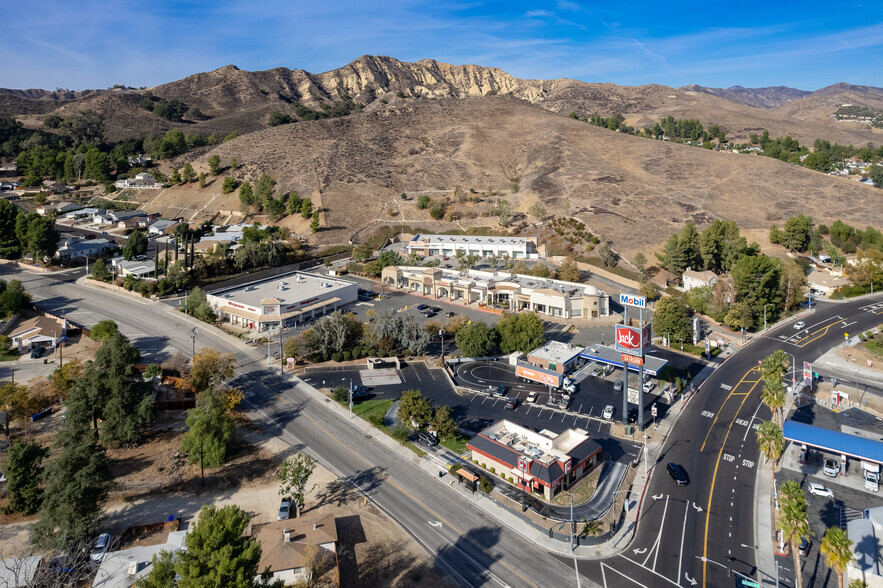 Primary Photo Of 27911-27983 Sloan Canyon Rd, Castaic Unknown For Lease