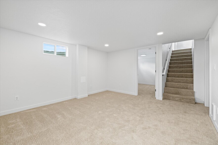 More Photos Of 4518 W Emerald St, Boise Specialty For Sale
