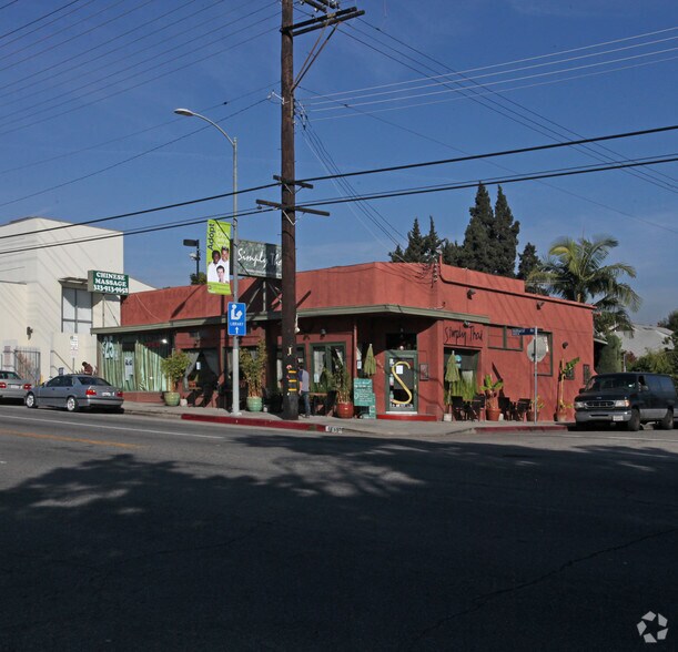 Primary Photo Of 1850-1854 Hillhurst Ave, Los Angeles Restaurant For Sale