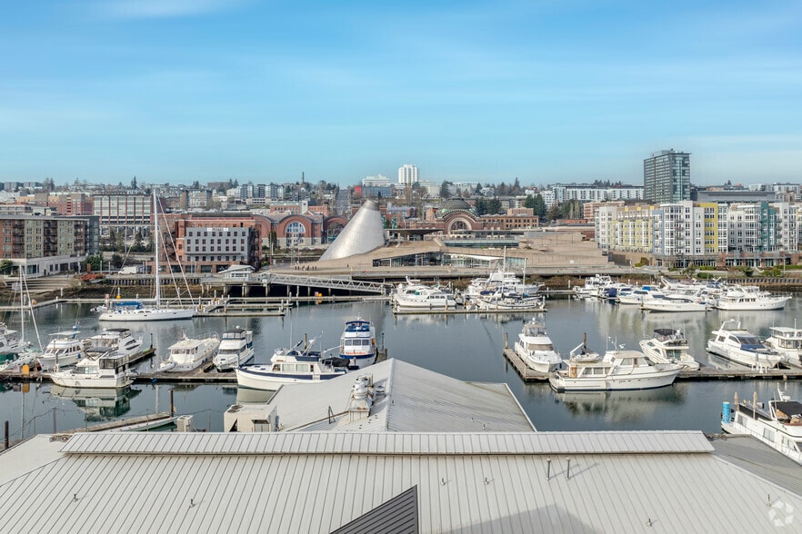 More Photos Of 1900 E D St, Tacoma Restaurant For Sale