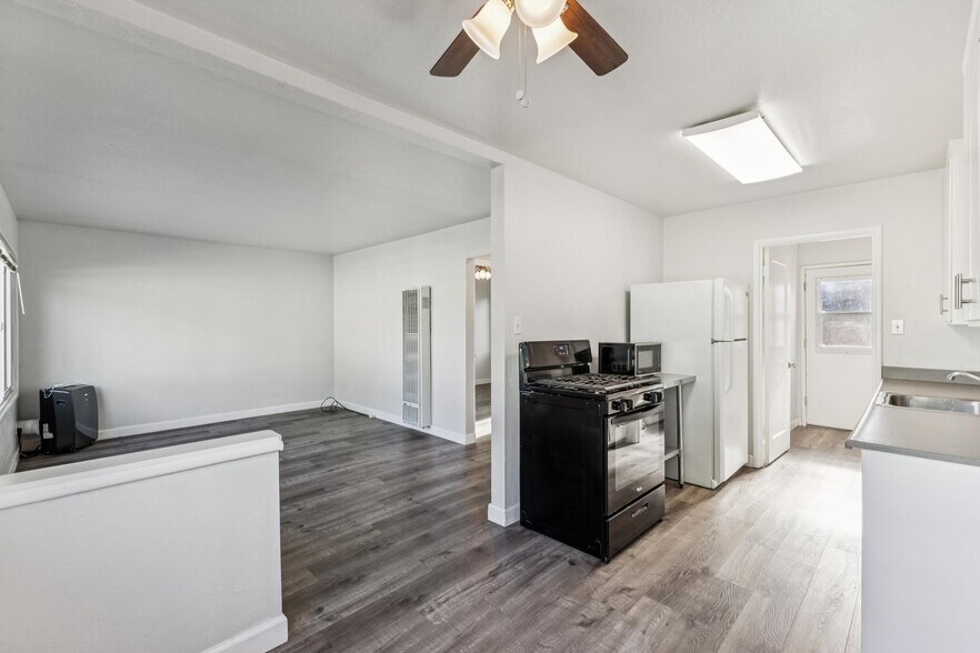 More Photos Of 187 Old Bernal Ave, Pleasanton Multifamily For Sale