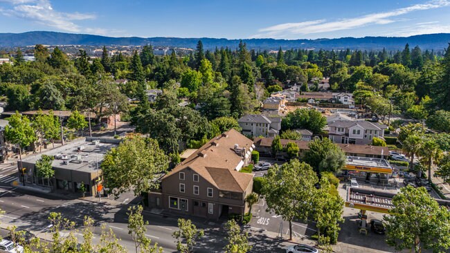 More Photos Of 241 El Camino Real, Menlo Park Storefront Retail Office For Sale