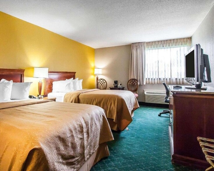 More Photos Of 13201 Kessler Rd, Cairo Hotel For Sale