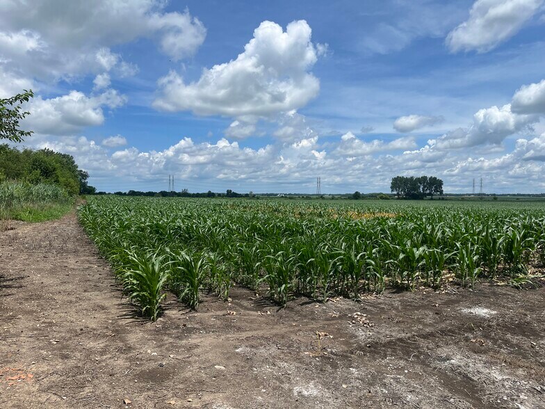 More Photos Of 351 S 100 W, Valparaiso Land For Sale