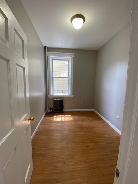 More Photos Of 5517 Grant Pl, West New York Apartments For Sale