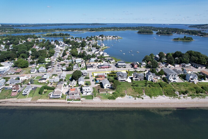 More Photos Of 501 Park Ave, Portsmouth Restaurant For Sale